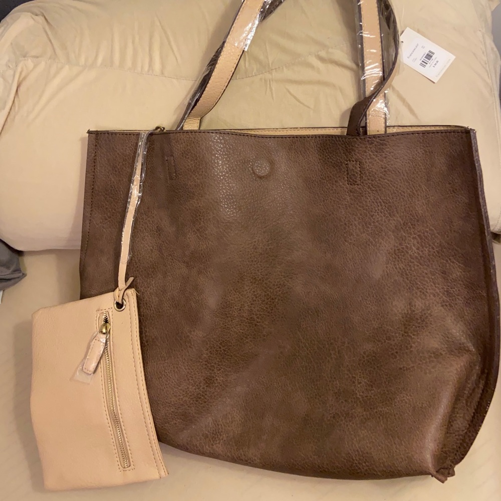 NWT Reversible Tote w/ Matching Wallet Bag